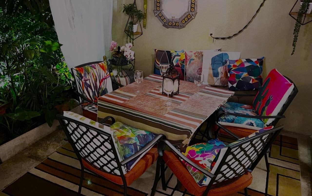 Dickinson Guest House, Guadalajara Expo المظهر الخارجي الصورة